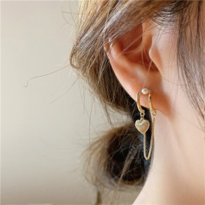 Full Diamond Love Chain Stitch Earrings Female Niche Design Senior Sweet Cool Hot Girl Earrings Personalized Early Ear
